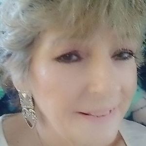 Meet your Posher, Vicky